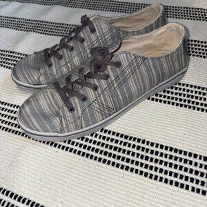 Vans Off the Wall 6.5 Surf E Street Gray Stripes Shoes Women's